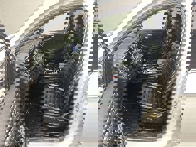 Certified 2020 Ford Edge SEL w/ Convenience Package image 3