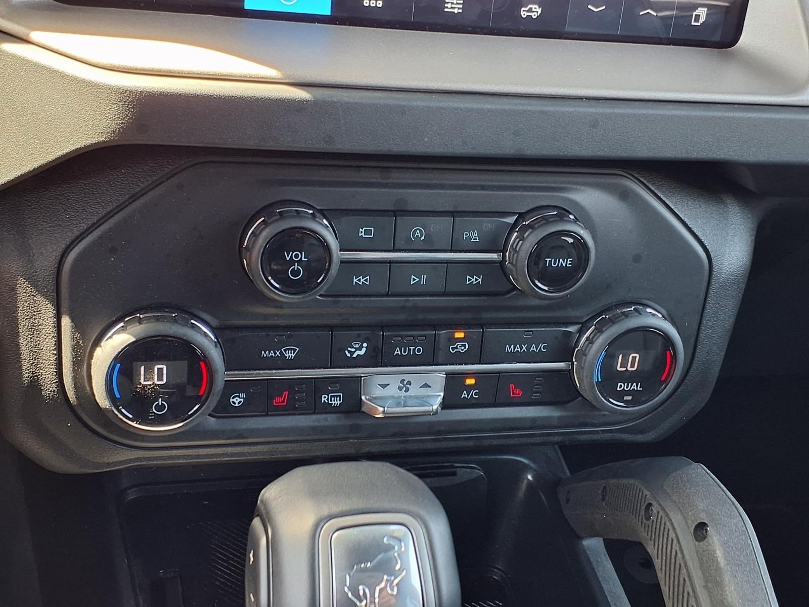 Certified 2026 Ford Bronco Outer Banks AWD/4WD image 18