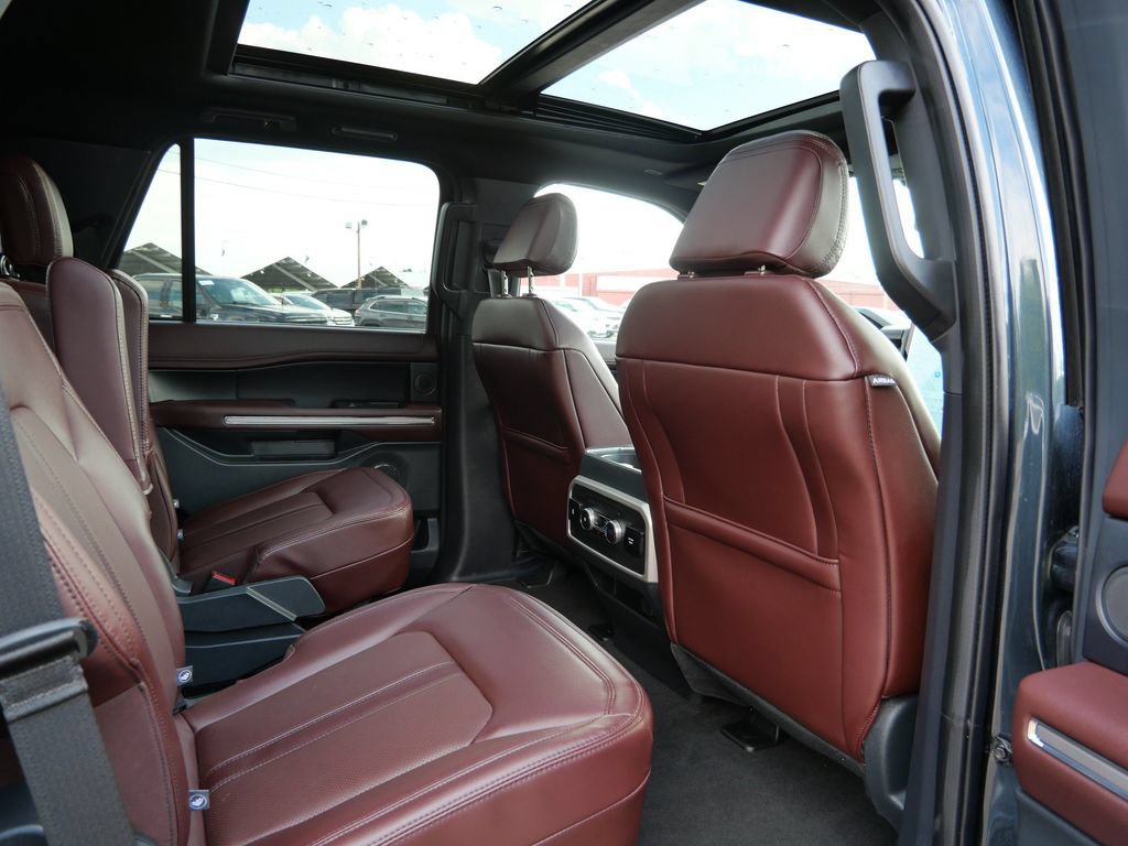 Certified 2024 Ford Expedition Limited AWD/4WD image 13