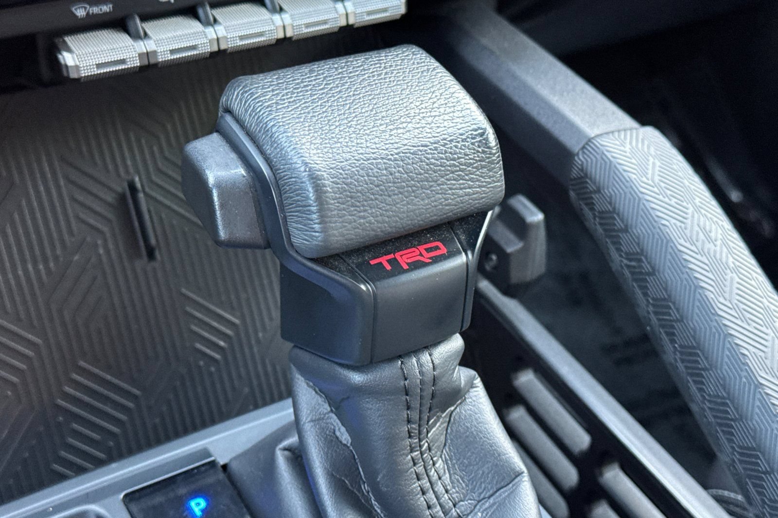 Used 2025 Toyota Tacoma TRD Off-Road AWD/4WD image 24