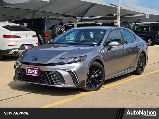Used 2025 Toyota Camry SE