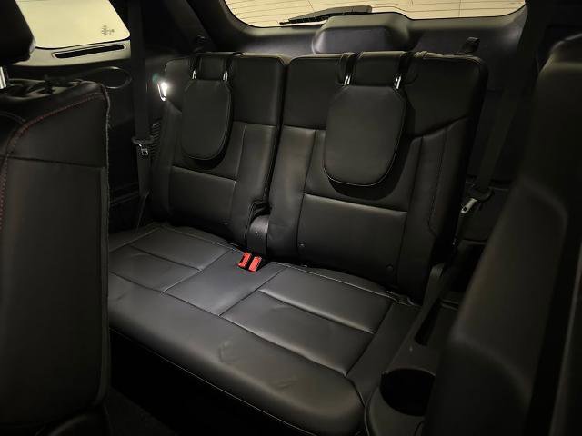 Certified 2025 Ford Explorer ST-Line image 33