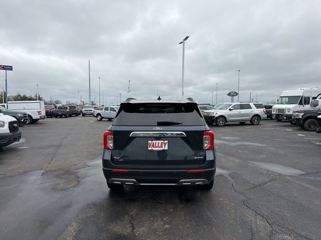 Certified 2023 Ford Explorer XLT w/ Equipment Group 202A image 14