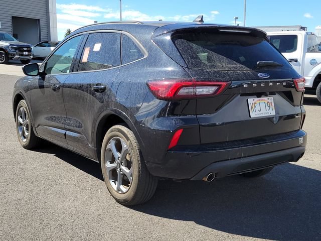 Certified 2024 Ford Escape ST-Line AWD/4WD image 3