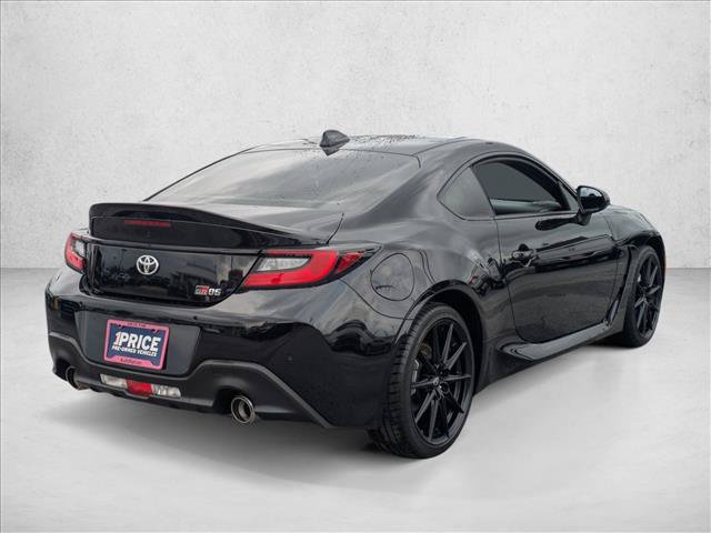 Used 2024 Toyota GR86 Premium RWD image 5