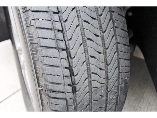 Used 2024 Chevrolet Traverse LT image 29