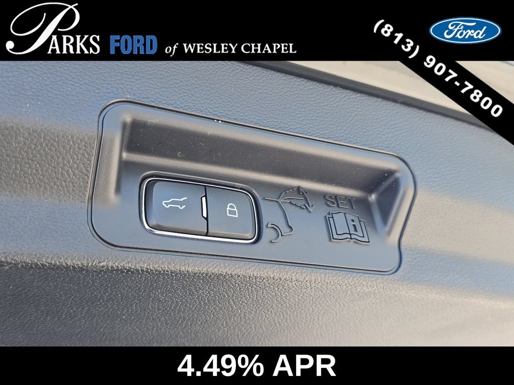 Certified 2022 Ford Explorer XLT w/ Equipment Group 202A AWD/4WD image 10