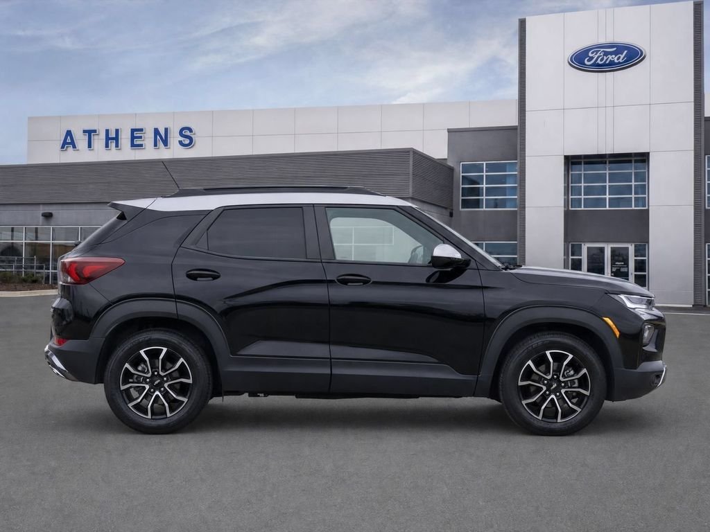 Used 2021 Chevrolet TrailBlazer ACTIV w/ Convenience Package AWD/4WD image 8