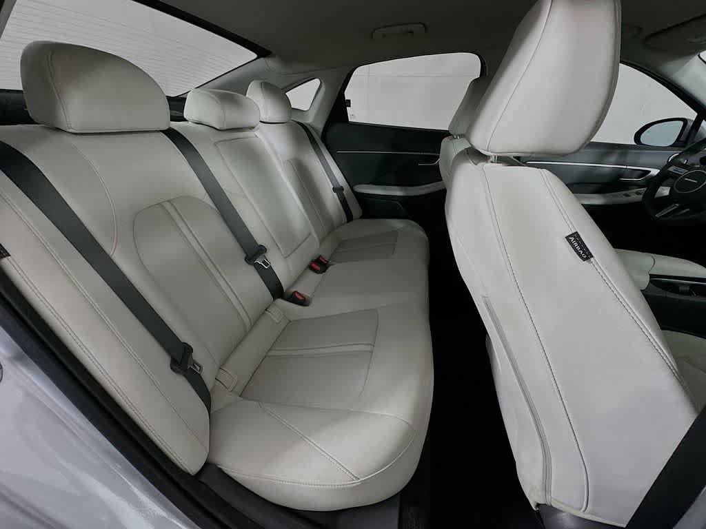 Used 2025 Hyundai Sonata SEL FWD image 29