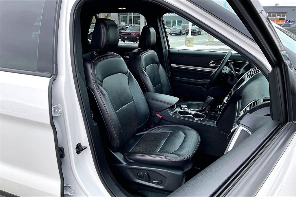 Certified 2019 Ford Explorer Sport w/ Equipment Group 401A image 7