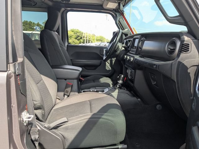 Used 2020 Jeep Wrangler Sport AWD/4WD image 24