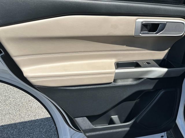 Certified 2021 Ford Explorer Limited w/ Hybrid Equipment Group 310A image 19