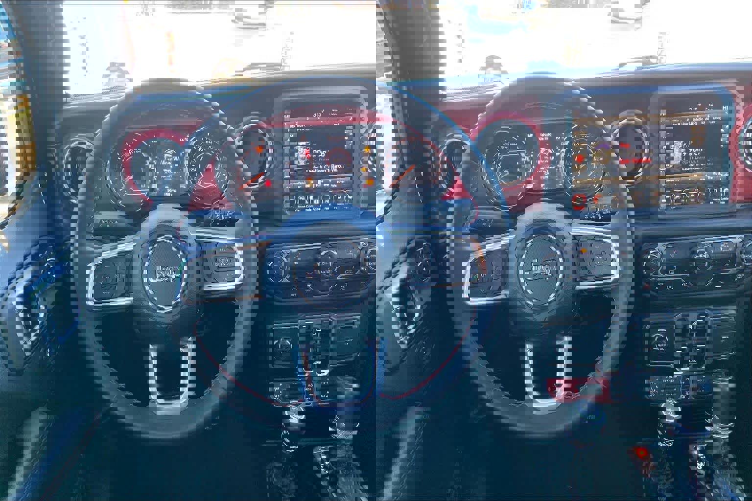 Used 2023 Jeep Wrangler Unlimited Rubicon image 7