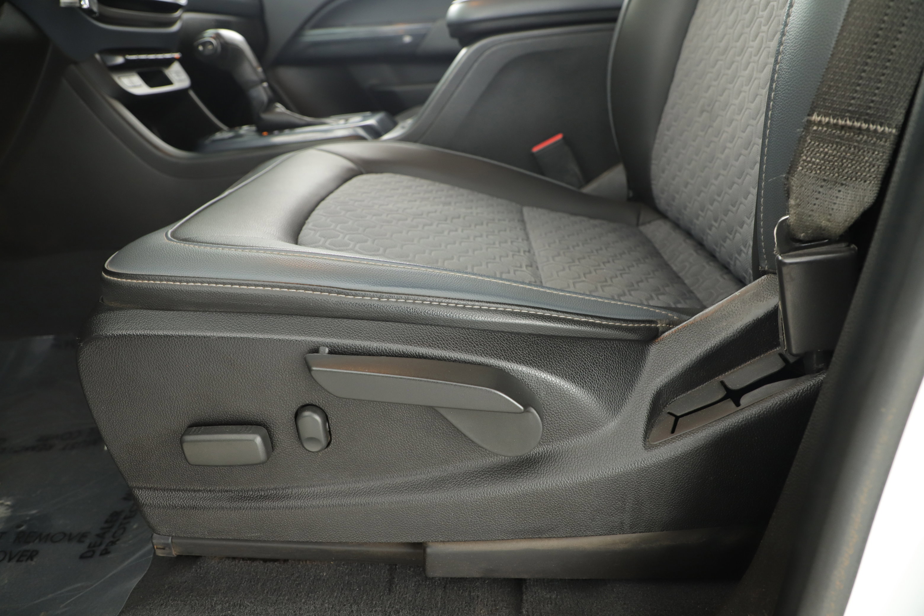 Used 2021 Chevrolet Colorado Z71 image 10