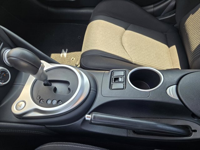 Used 2020 Nissan 370Z Coupe RWD image 23