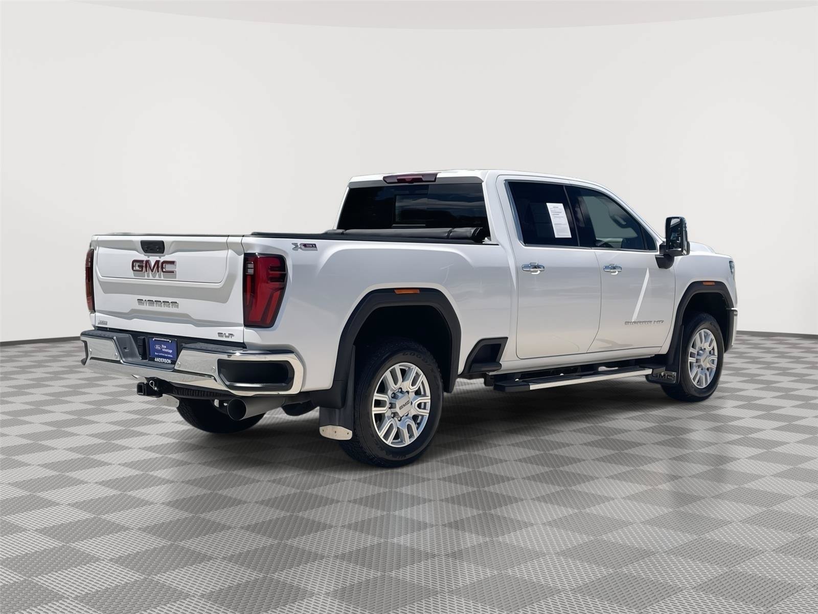 Used 2024 GMC Sierra 2500 SLT w/ SLT Premium Package AWD/4WD image 7