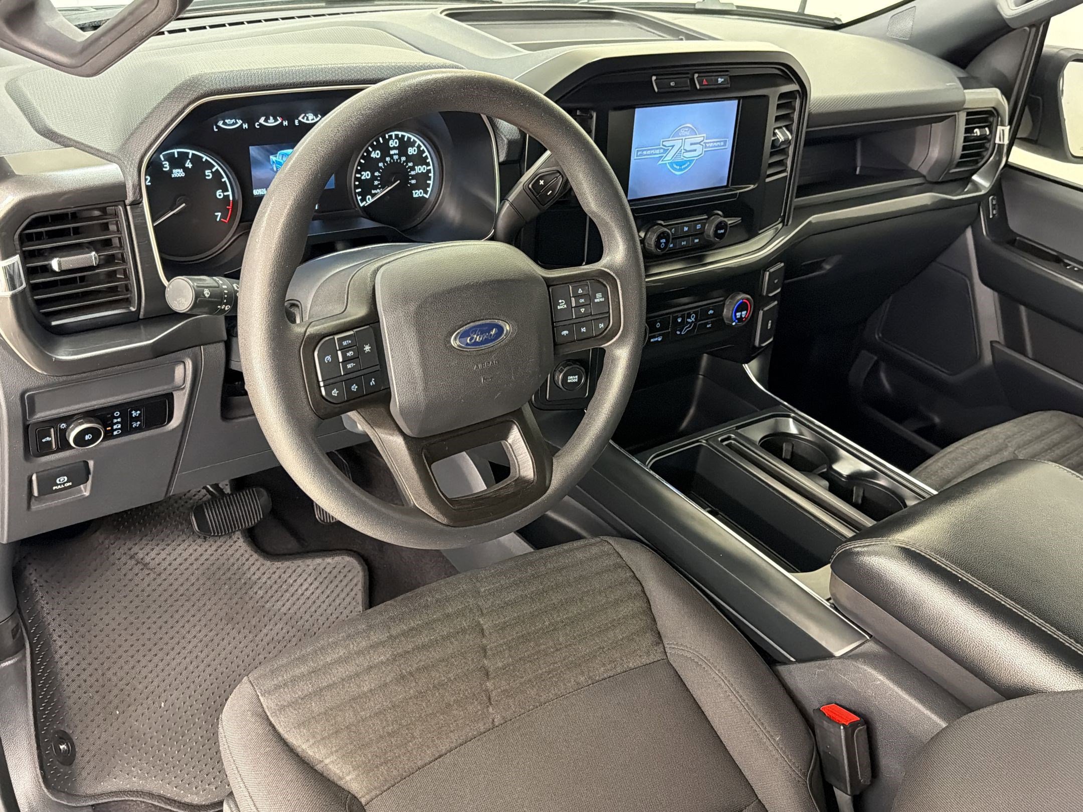 Certified 2023 Ford F150 XL w/ STX Appearance Package RWD image 4