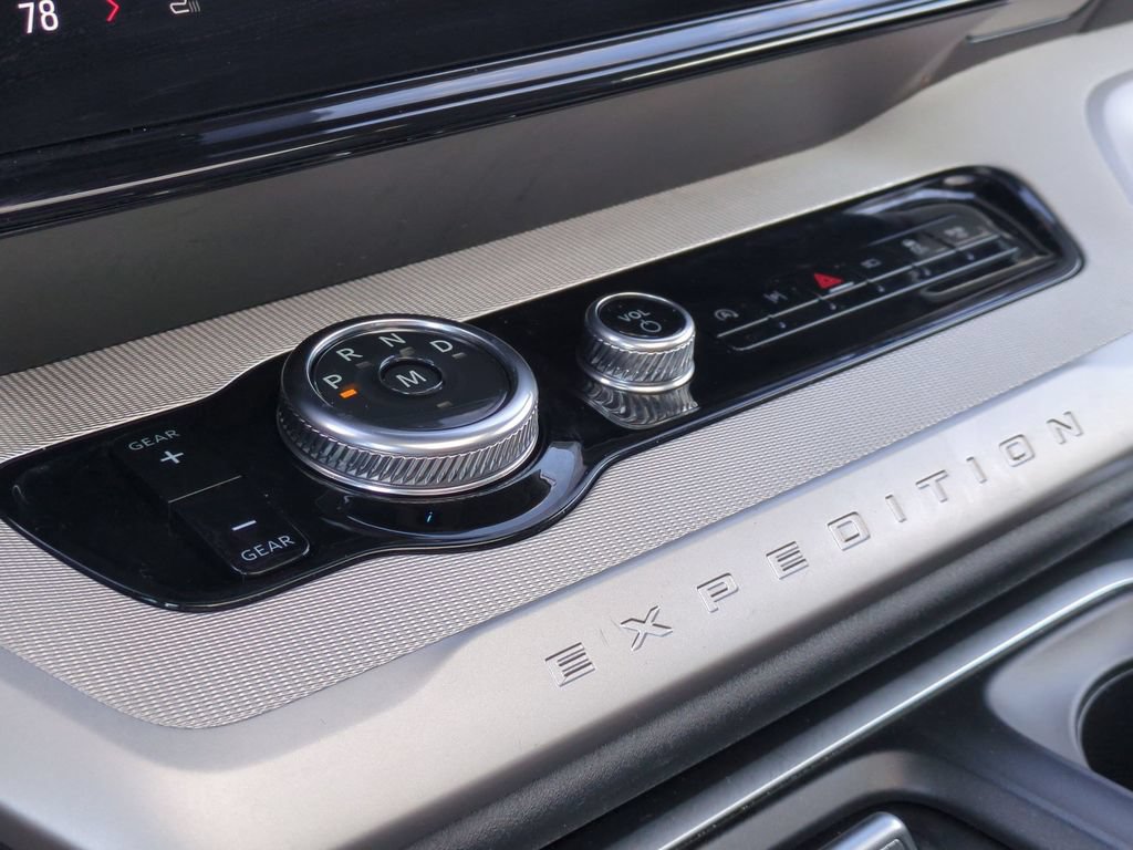 Certified 2025 Ford Expedition Active RWD image 20