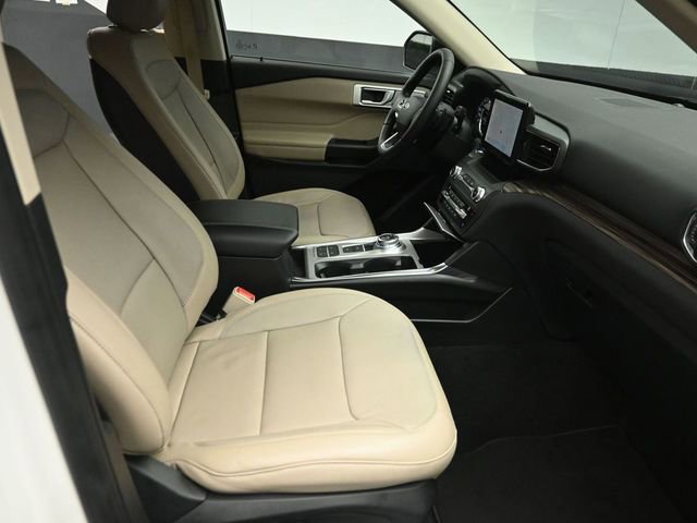 Certified 2020 Ford Explorer Limited w/ Class III Trailer Tow Package image 43