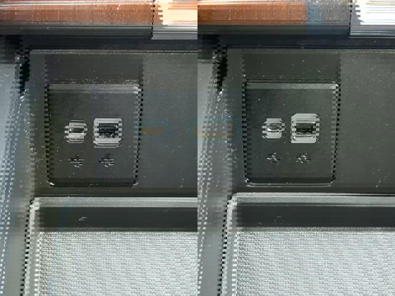 Used 2023 GMC Yukon XL Denali Ultimate image 21