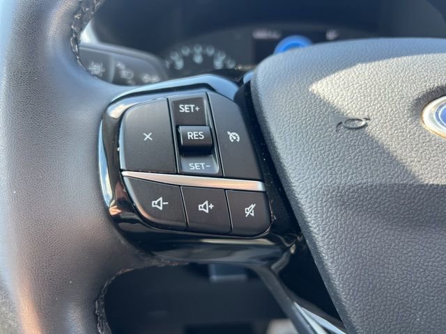 Certified 2022 Ford Escape SEL image 17