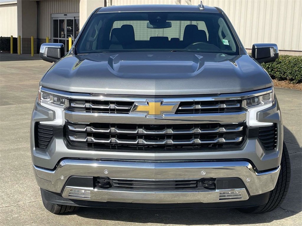 Used 2024 Chevrolet Silverado 1500 LTZ image 8
