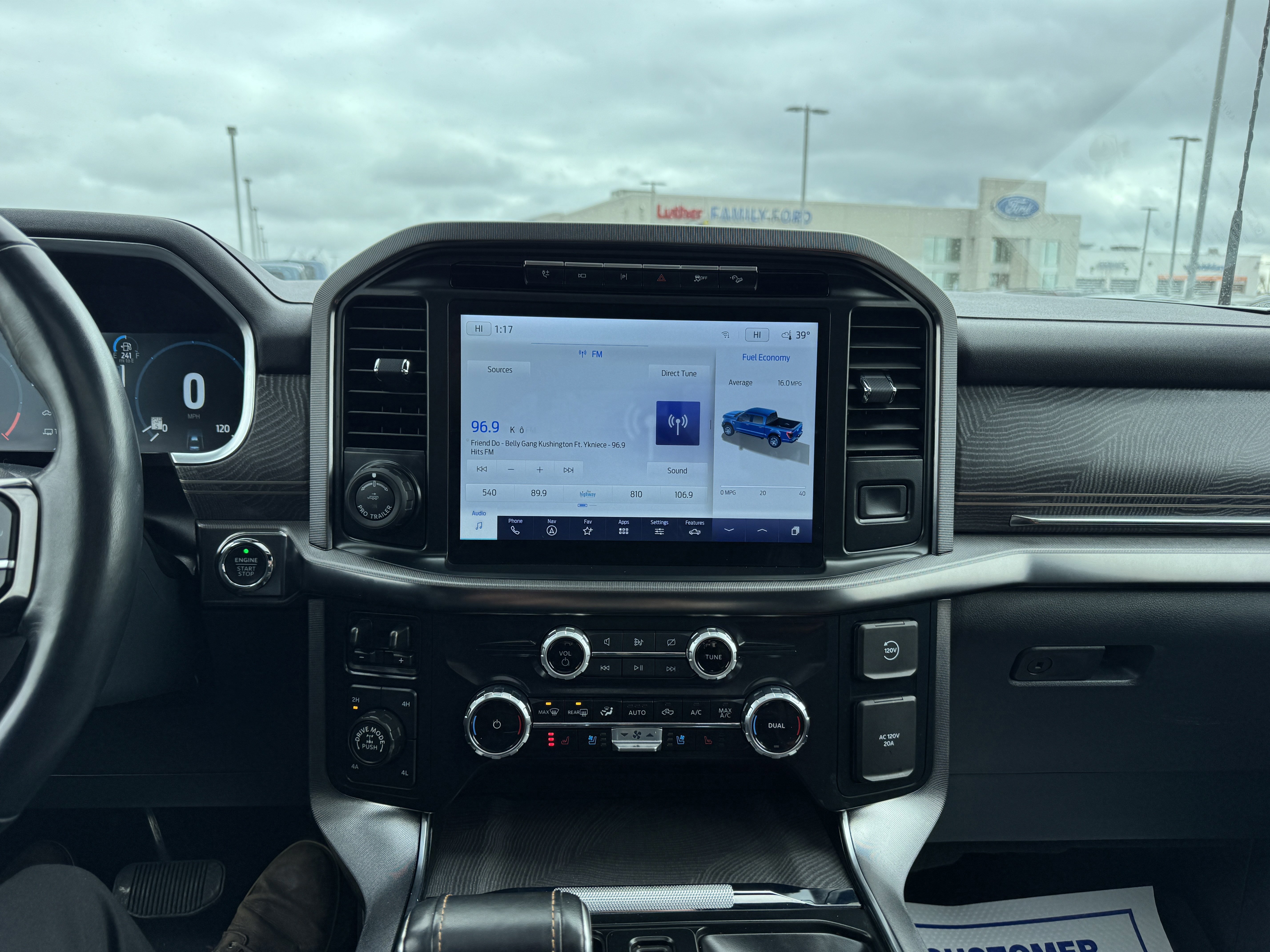 Certified 2023 Ford F150 Platinum w/ Equipment Group 701A High image 10