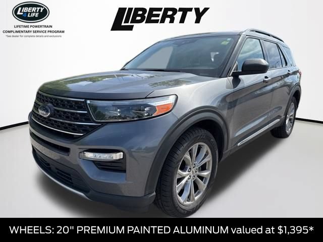 Certified 2023 Ford Explorer XLT w/ Equipment Group 202A AWD/4WD image 4