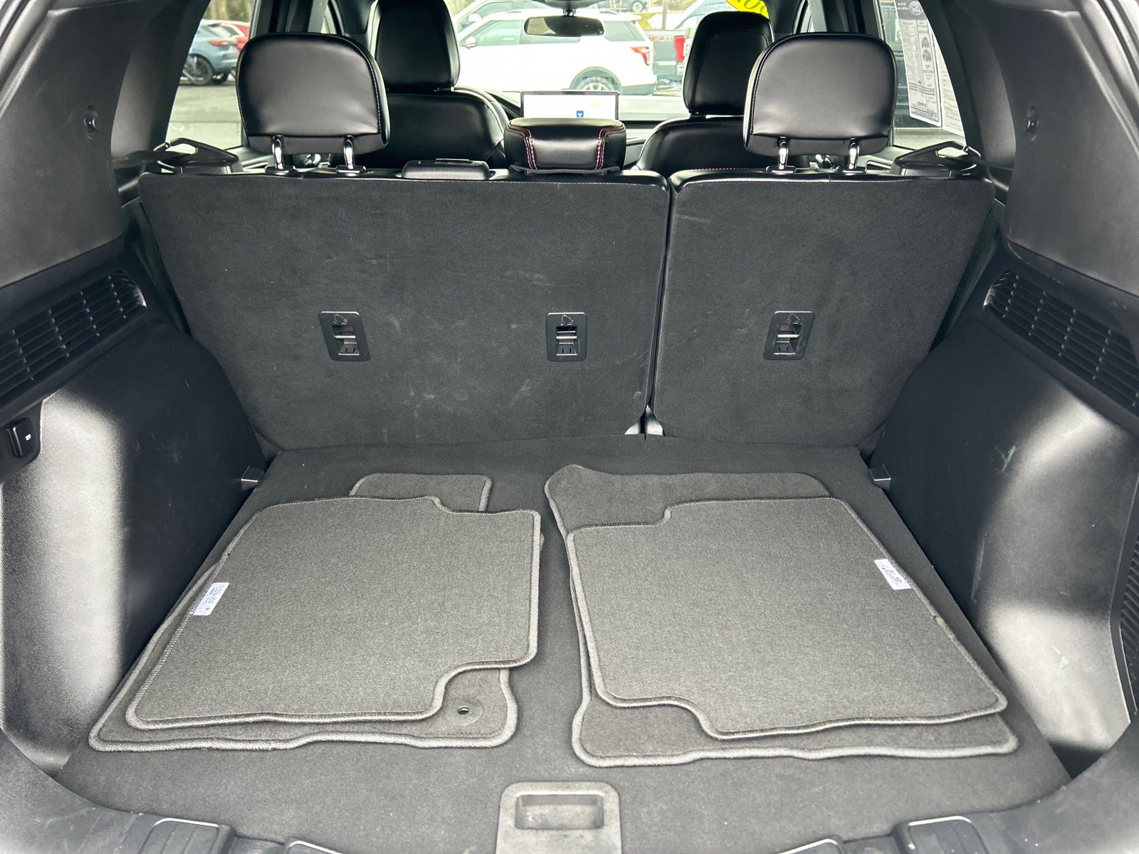 Certified 2024 Ford Escape ST-Line Select w/ Tech Pack #1 image 13