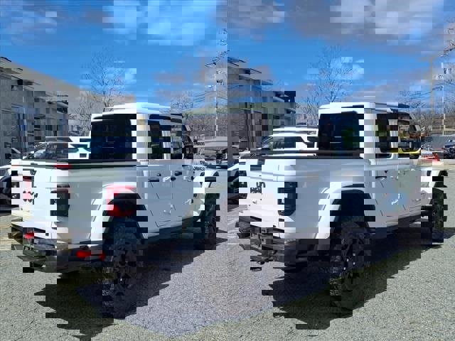 Used 2020 Jeep Gladiator Rubicon image 5