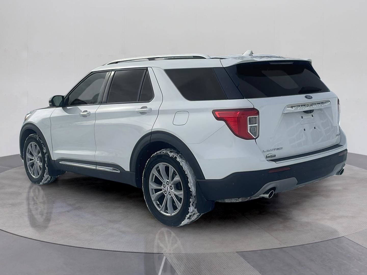 Certified 2023 Ford Explorer Limited w/ Limited Technology Package image 3