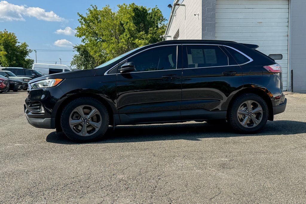 Certified 2022 Ford Edge SEL w/ Sport Appearance Package AWD/4WD image 6