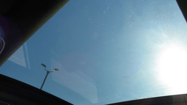 Used 2019 Kia Sorento SX image 28