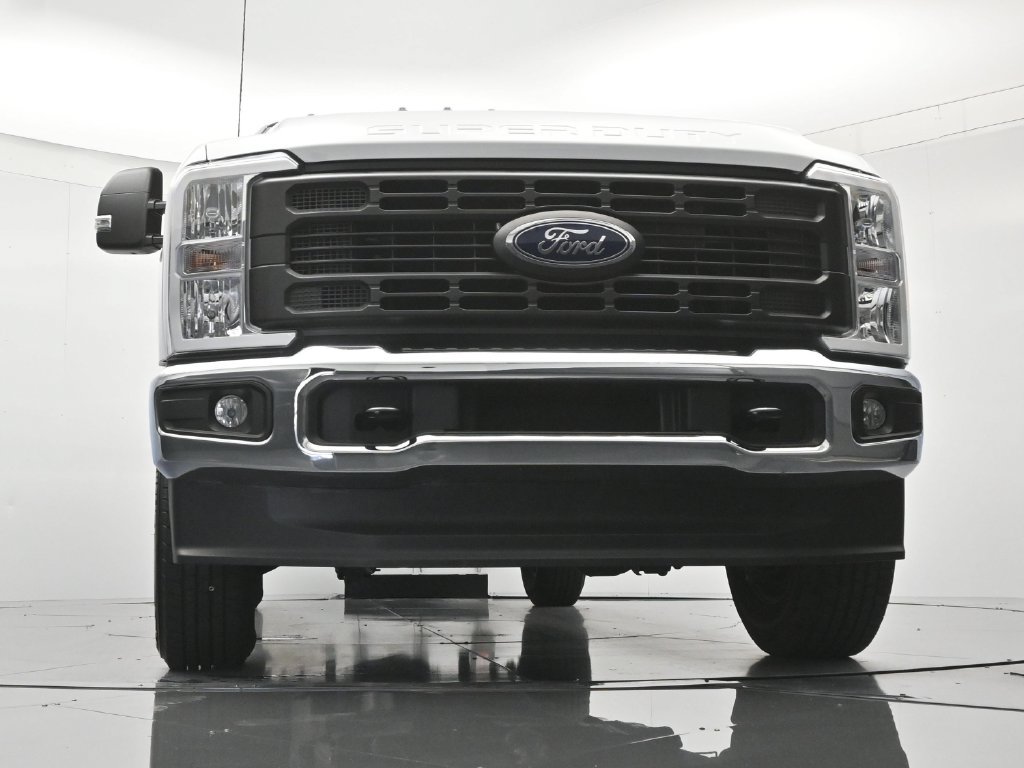 Certified 2025 Ford F250 XL w/ XL Driver Assist Package AWD/4WD image 34