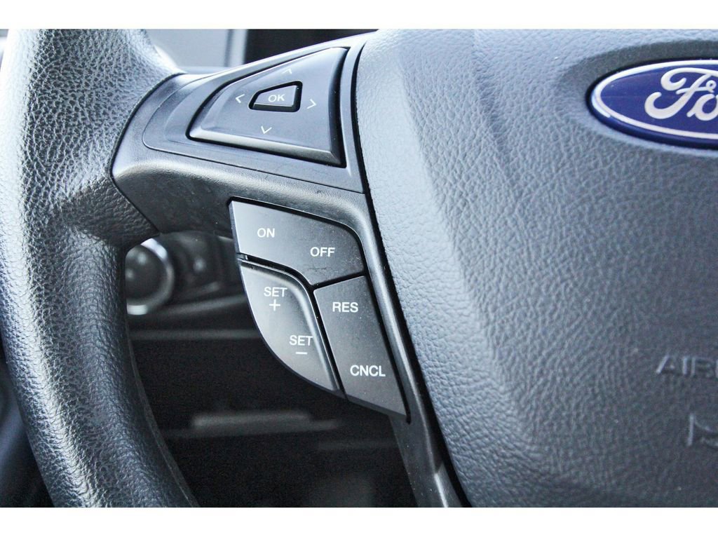 Certified 2024 Ford Edge SE image 18