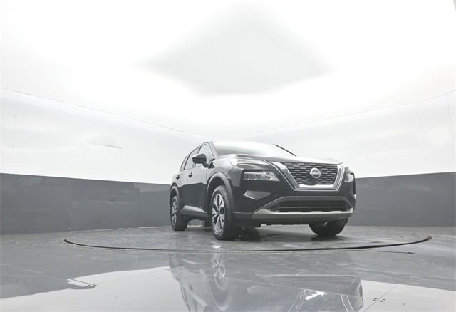 Used 2023 Nissan Rogue SV image 24