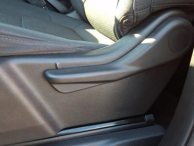 Used 2021 Chevrolet Silverado 1500 Custom image 23