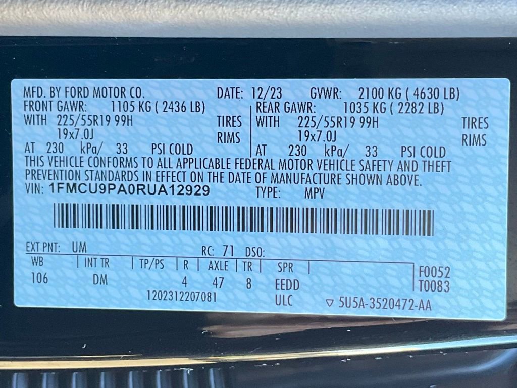 Certified 2024 Ford Escape ST-Line Elite w/ Premium Technology Package image 68