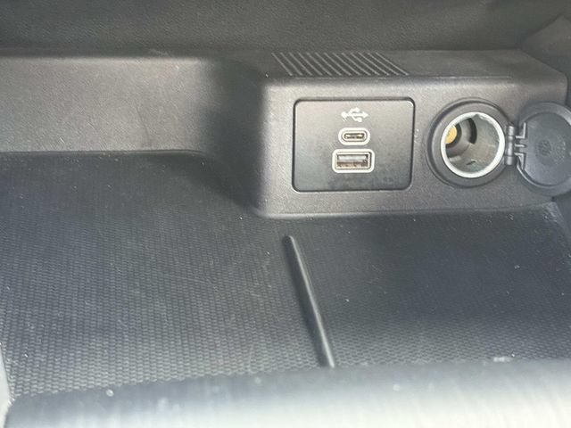 Certified 2024 Ford Escape ST-Line AWD/4WD image 29