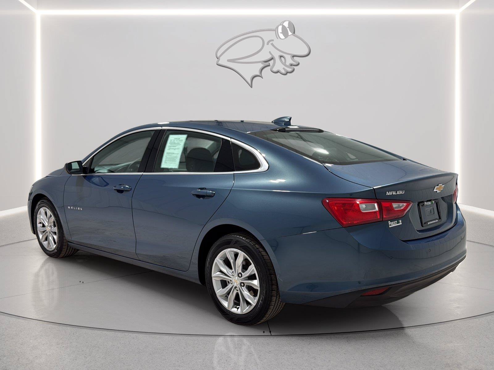Used 2024 Chevrolet Malibu LT FWD image 4