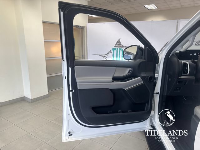 Certified 2025 Ford Expedition Active RWD image 13