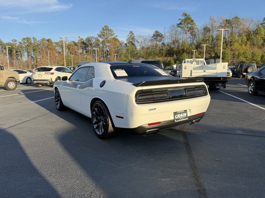 Used 2023 Dodge Challenger R/T w/ T/A Package image 5
