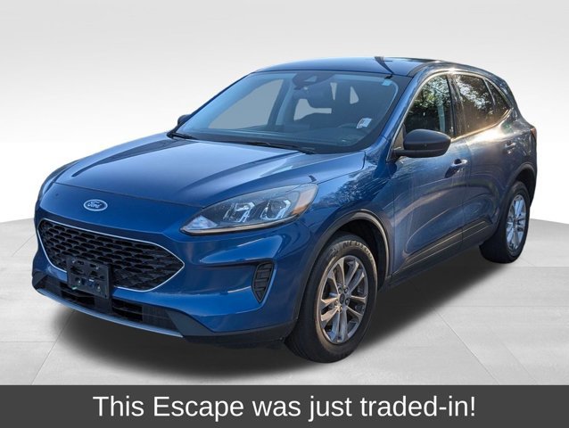 Certified 2022 Ford Escape SE AWD/4WD image 1