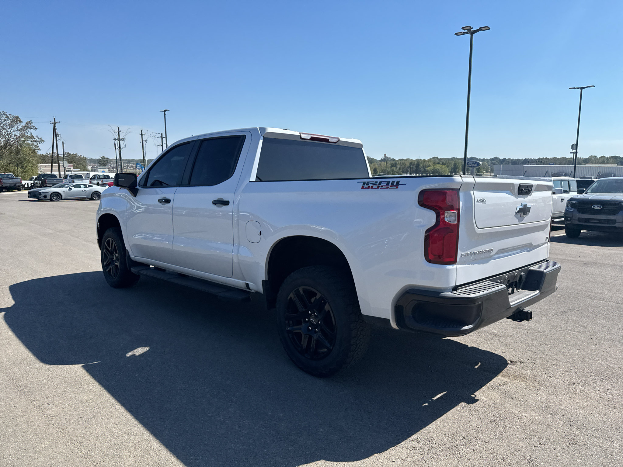 Used 2023 Chevrolet Silverado 1500 LT Trail Boss w/ Protection Package AWD/4WD image 14