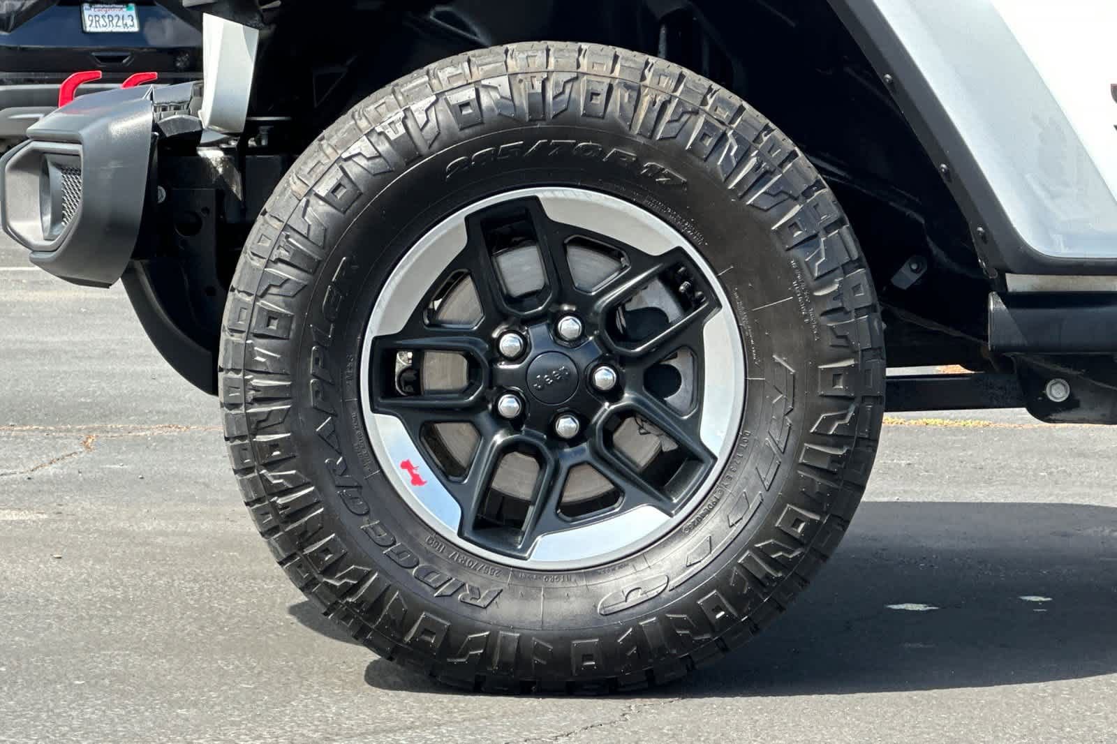 Used 2018 Jeep Wrangler Unlimited Rubicon AWD/4WD image 27