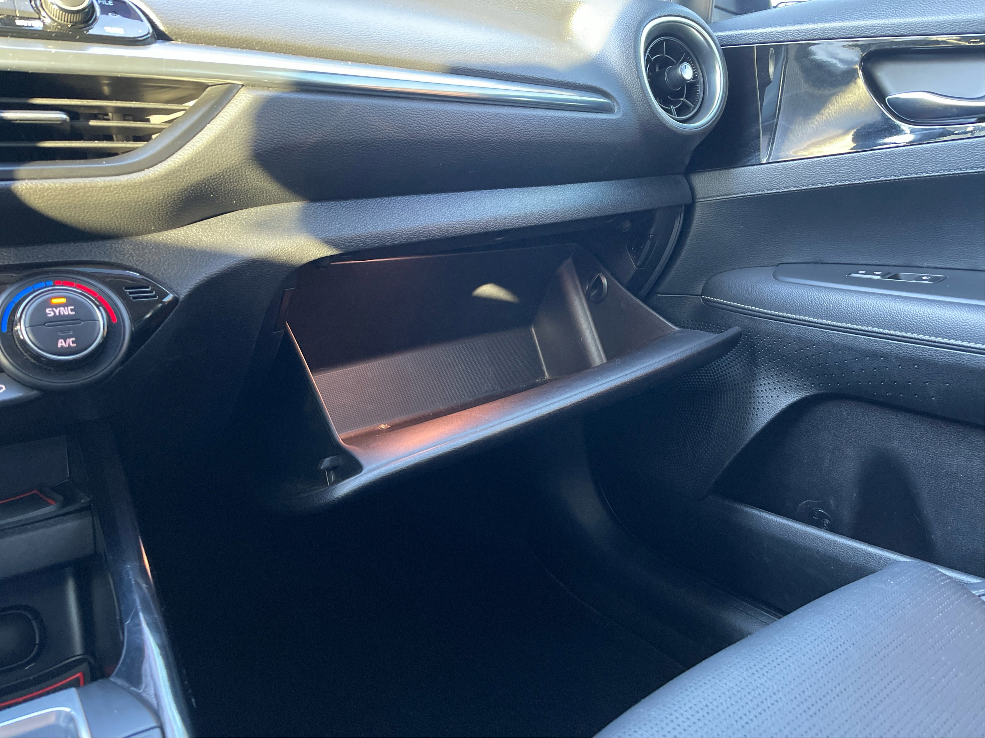 Used 2019 Kia Forte EX image 39