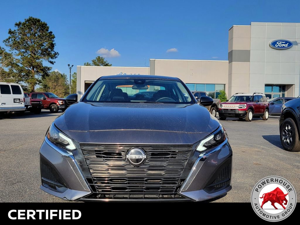 Used 2024 Nissan Altima 2.5 SV image 9