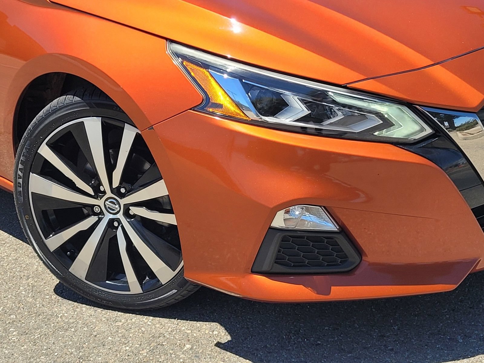 Used 2019 Nissan Altima 2.5 SR w/ SR Premium Package FWD image 9