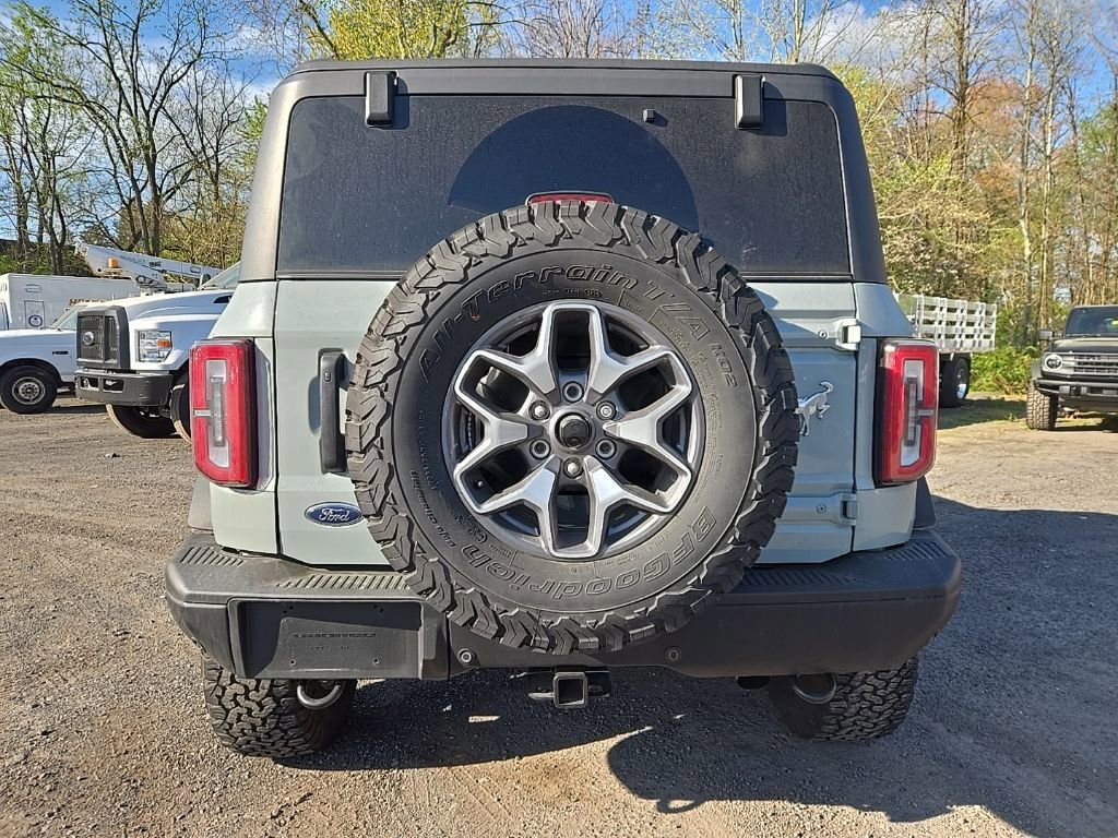 Certified 2024 Ford Bronco Badlands AWD/4WD image 3