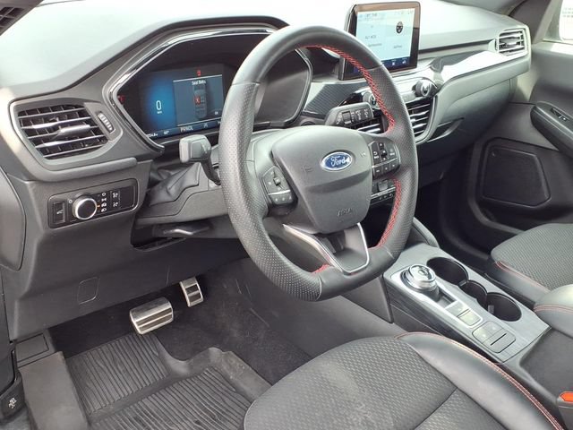 Certified 2023 Ford Escape ST-Line AWD/4WD image 17